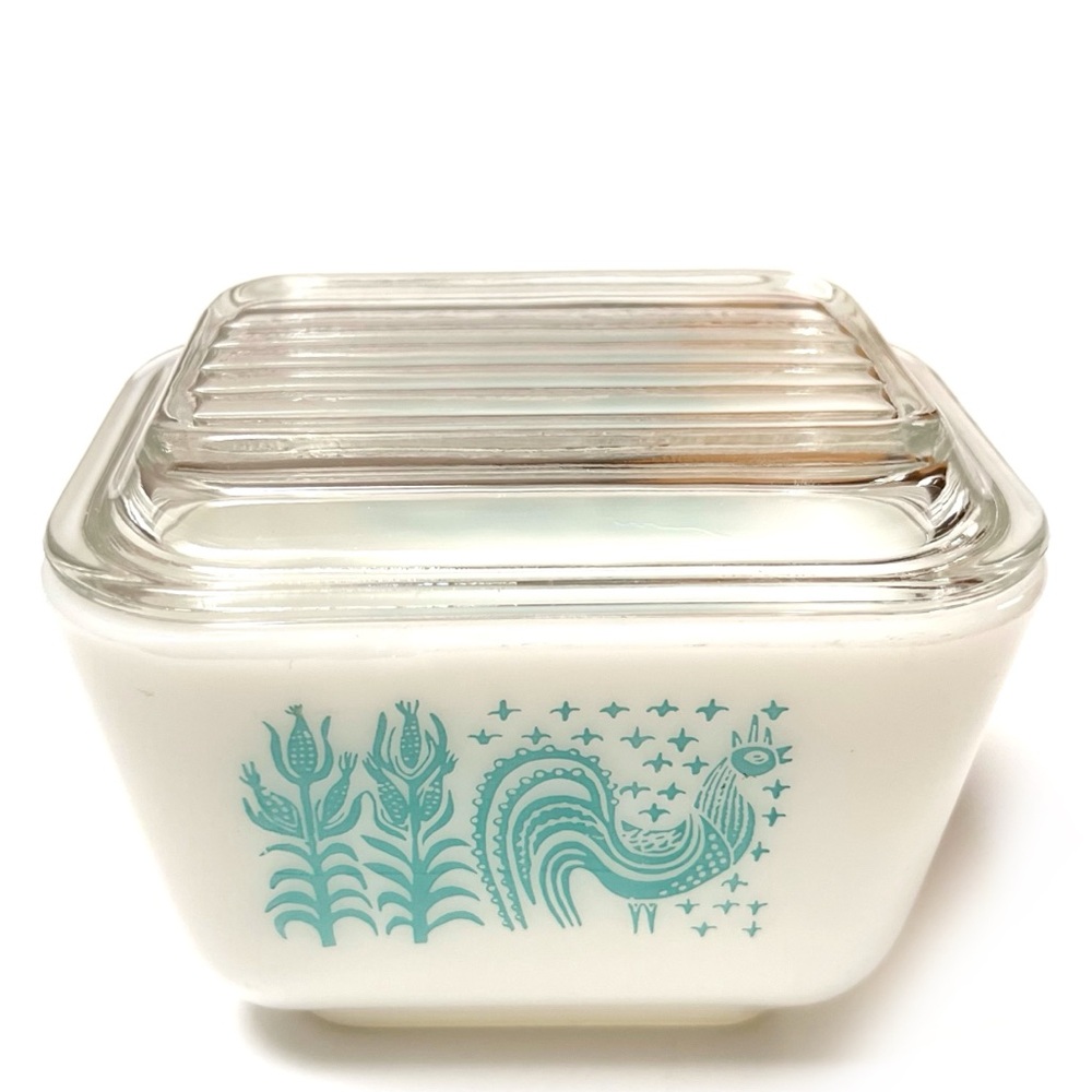 Vintage Pyrex Amish Butterprint 501 Refrigerator Dish with Lid